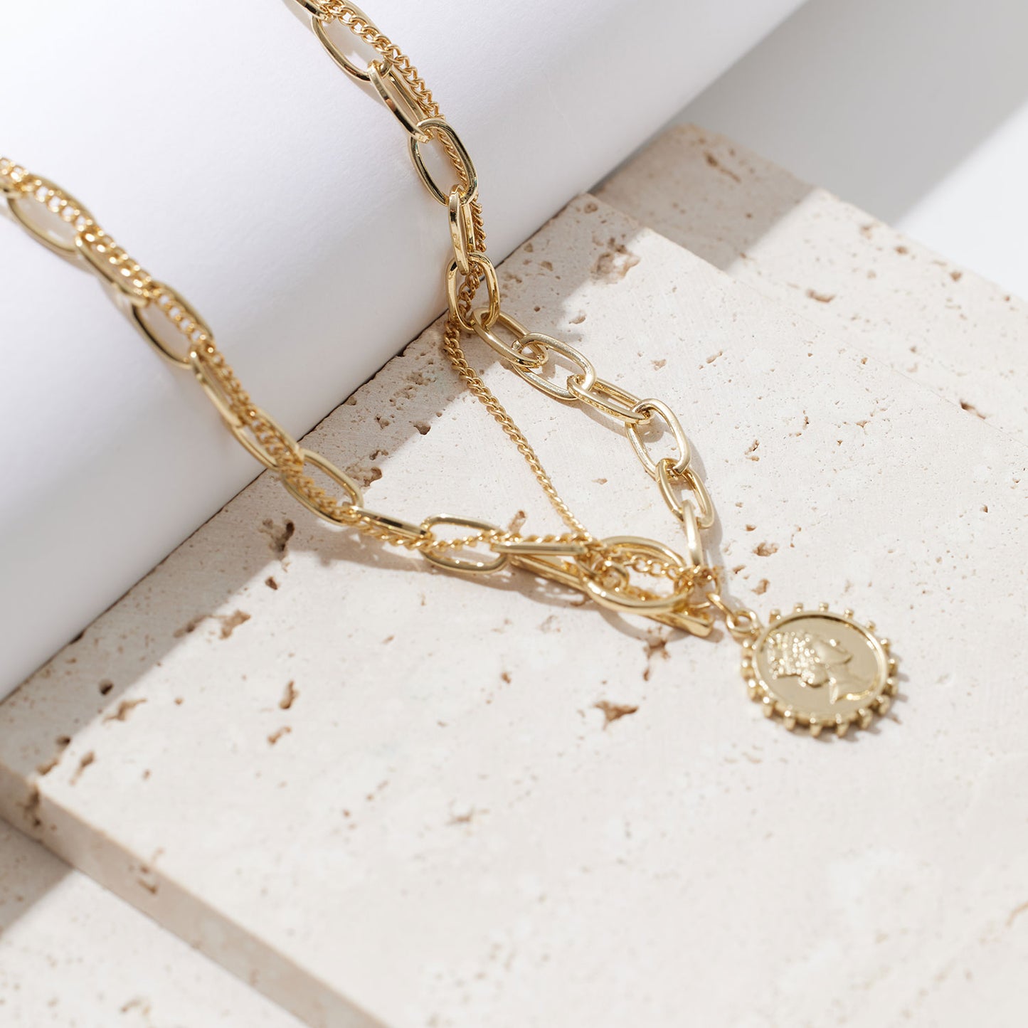 Collier Femme Médaille
